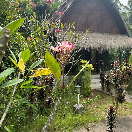 Kubu Artha Bungalow Nusa Penida Ped Extérieur photo