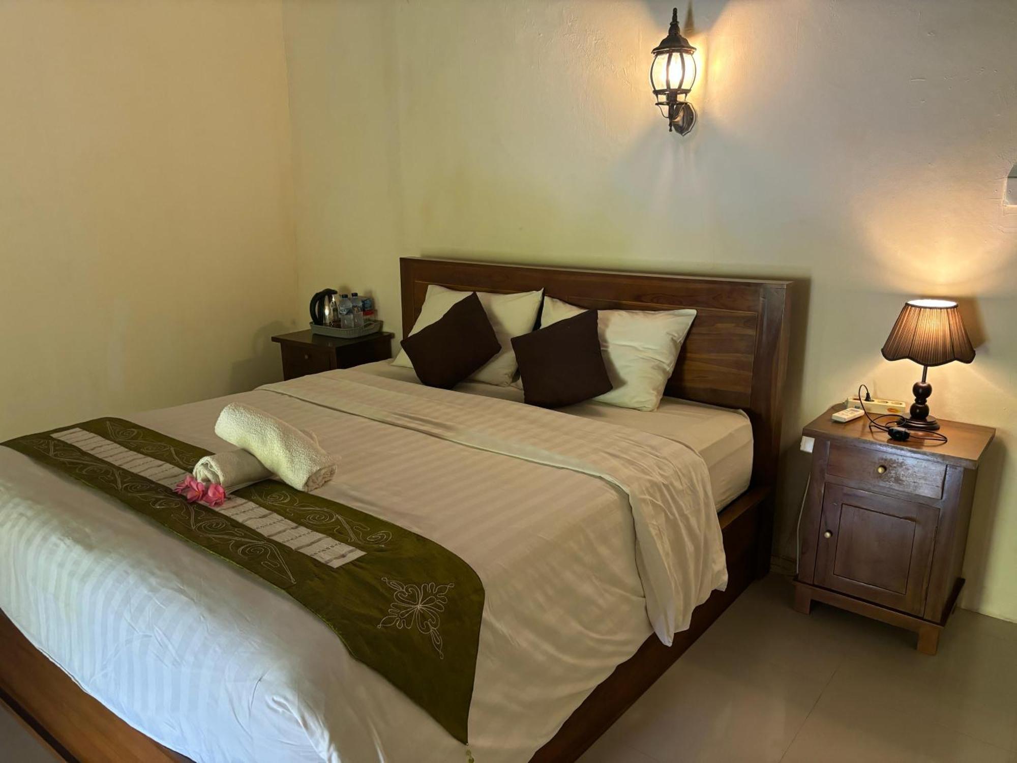 Kubu Artha Bungalow Nusa Penida Ped Extérieur photo
