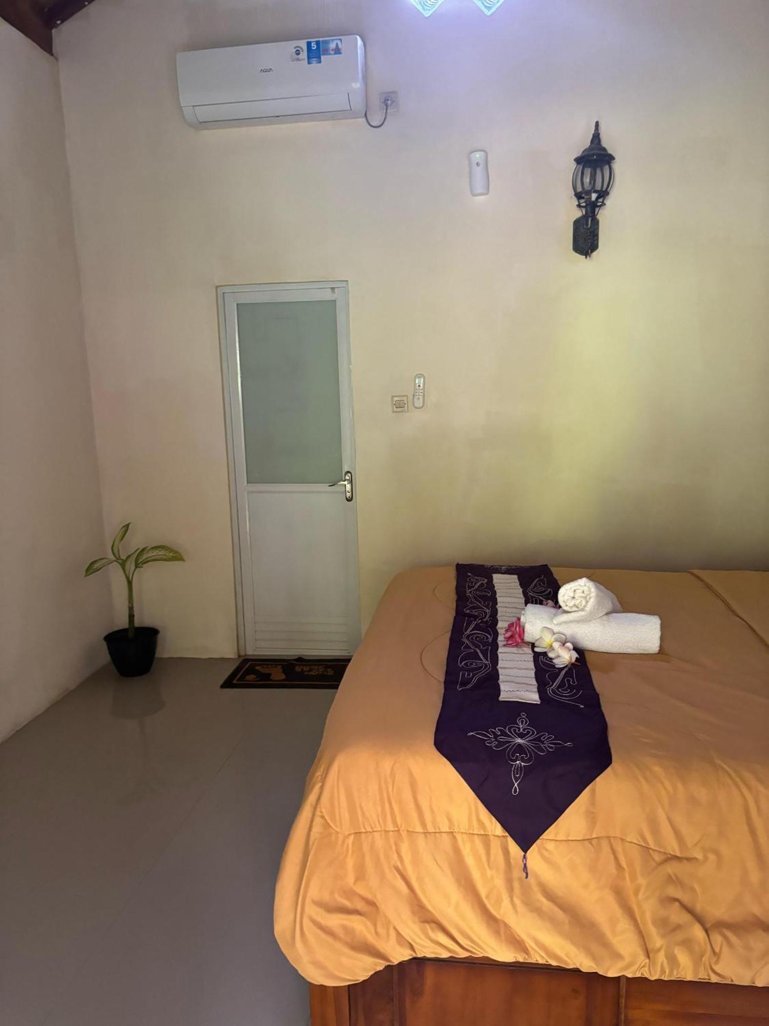 Kubu Artha Bungalow Nusa Penida Ped Extérieur photo